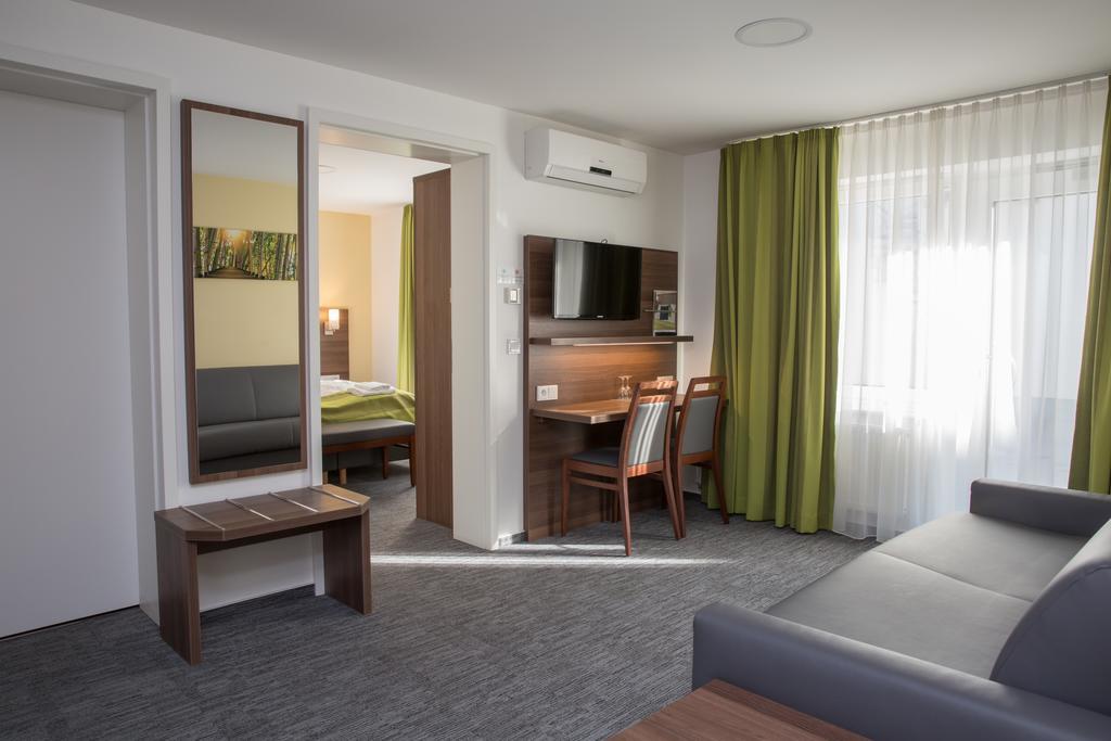 Goethe Conference Hotel By Trip Inn Frankfurt am Main Buitenkant foto