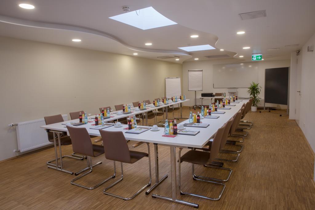 Goethe Conference Hotel By Trip Inn Frankfurt am Main Buitenkant foto